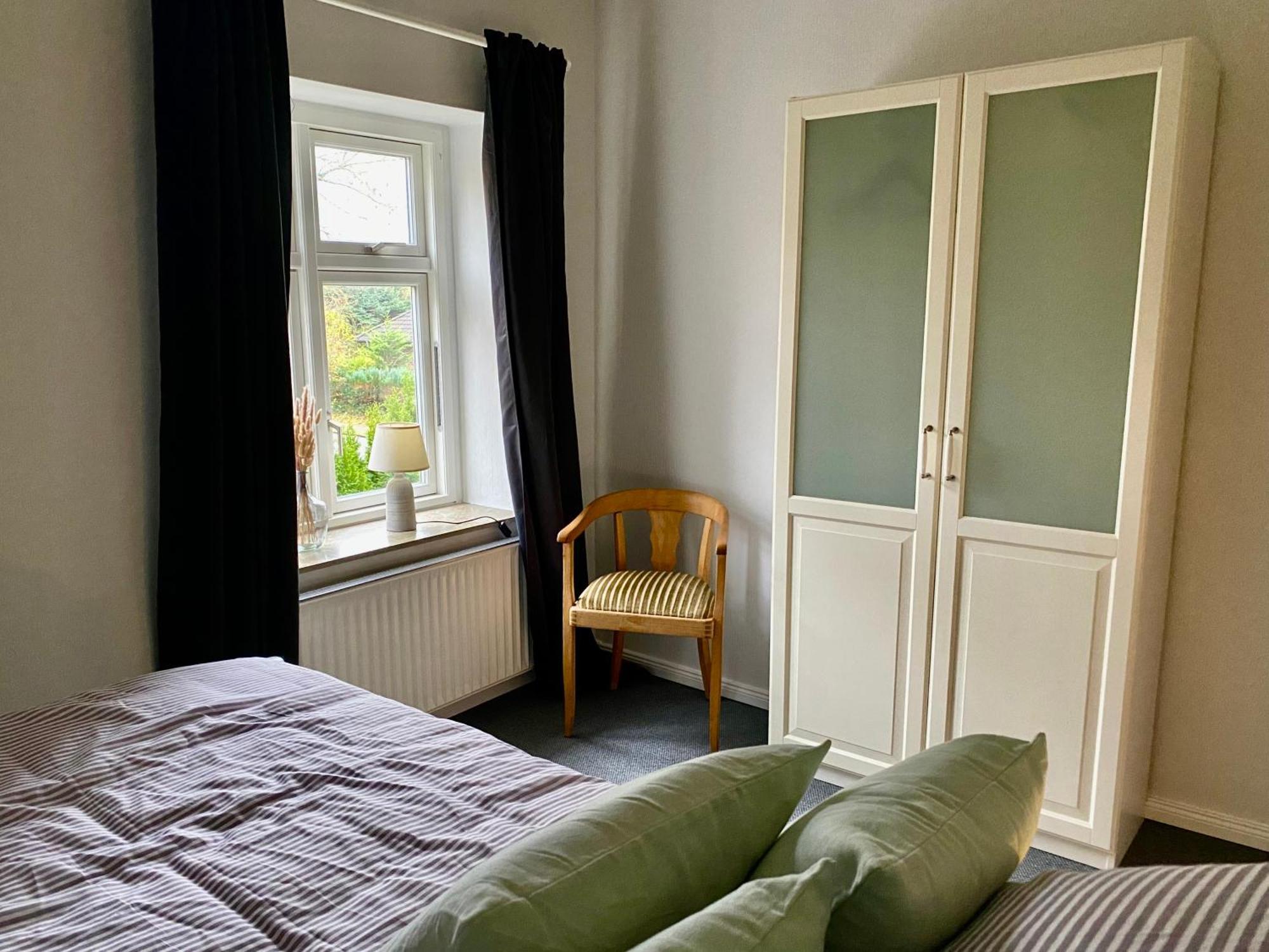 Schoene Ferienwohnung 伊策霍 外观 照片
