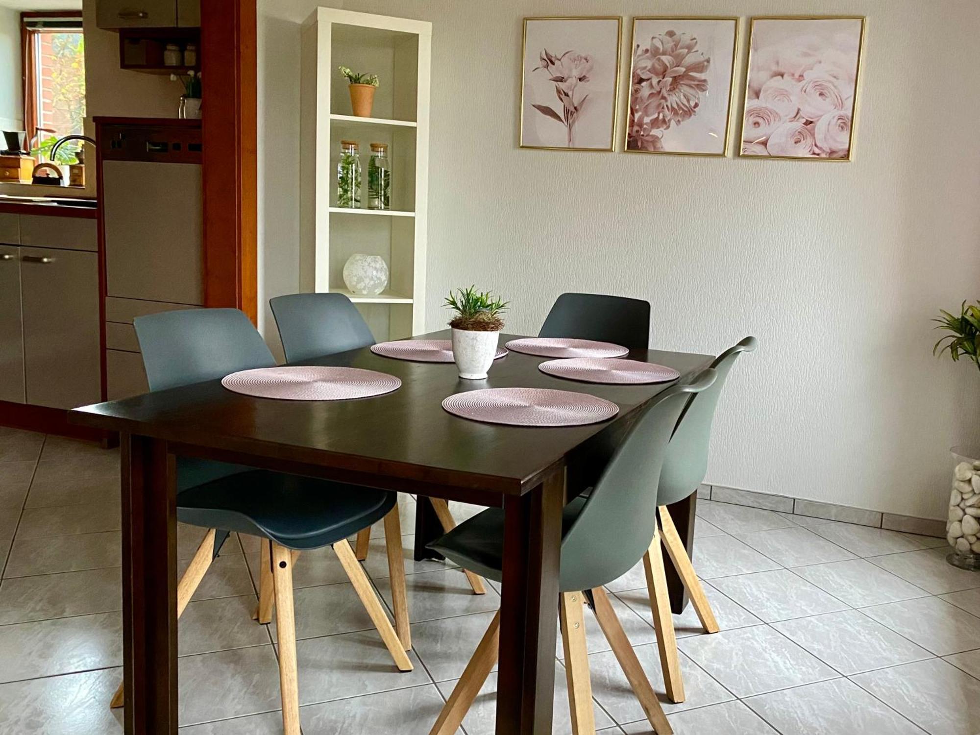 Schoene Ferienwohnung 伊策霍 外观 照片