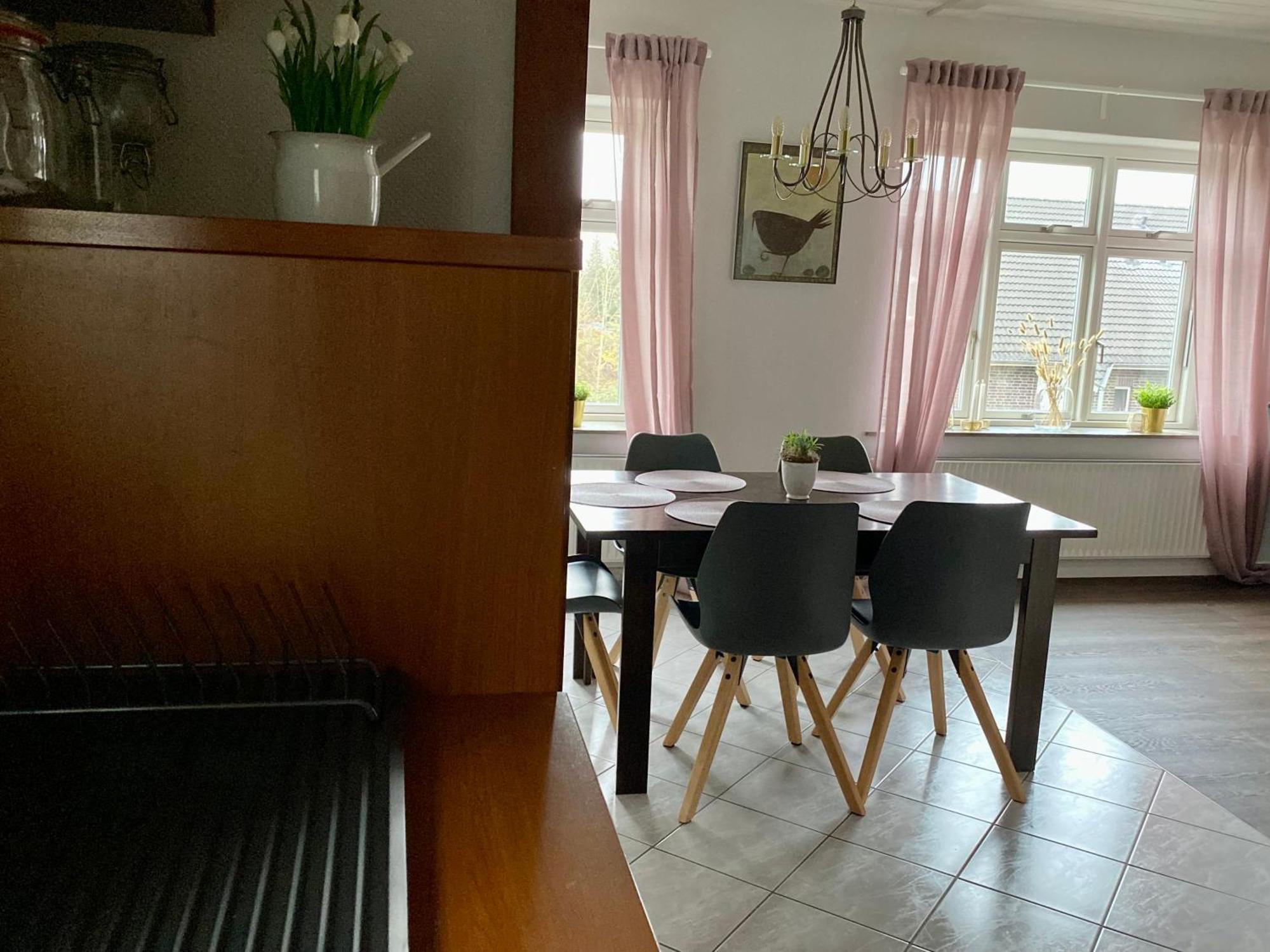 Schoene Ferienwohnung 伊策霍 外观 照片